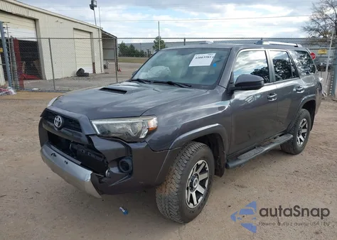 2018 Toyota 4Runner Trd Off Road from USA, damaged, VIN JTEBU5JR4J5501707